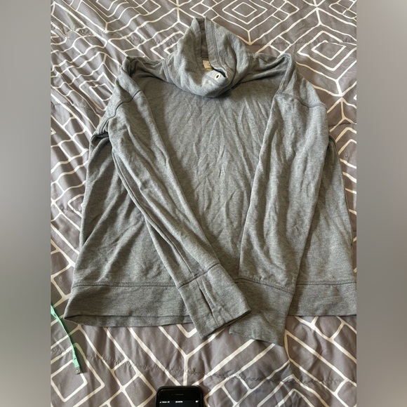 aerie Sweaters - Aerie offline sweatshirt size small. Great condition